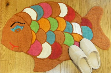 rengarenk balık desenli şirin paspas modeli