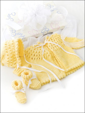 sarı beyaz patikli şirin örgü bebek elbisesi modeli